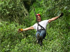 اولين زيپ‌لاين 3 لاينه کشور در سرعين راه‌اندازي مي‌شود