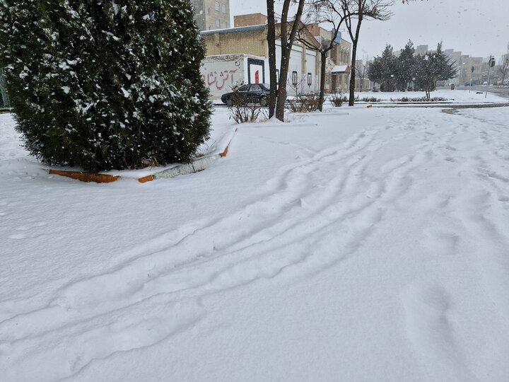 ارتفاع برف در استان اردبیل به ۶۲ سانتی‌متر رسید