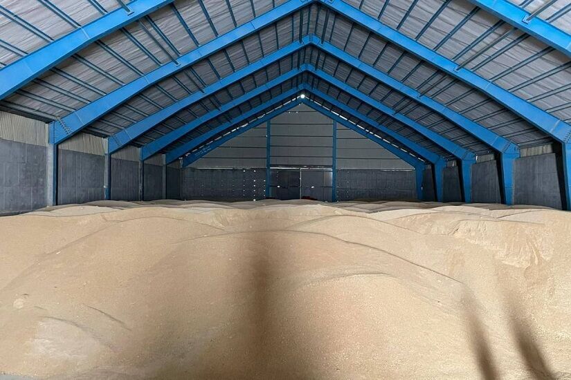 تامین و ذخیره نهاده‌های دام و طیور به اندازه کافی در استان