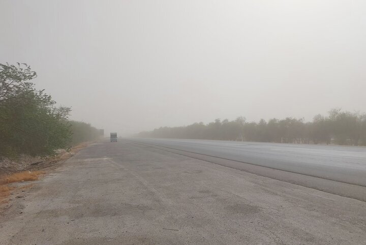 تداوم وزش باد شدید در اردبیل تا ۱۰۰ کیلومتر برساعت