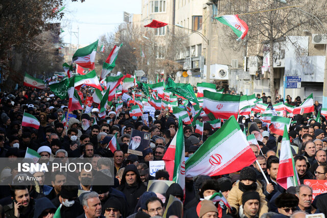 خیزش پرشور مردمِ اردبیل علیه عناصر تخریب‌گر بار دیگر دشمن را مأیوس کرد