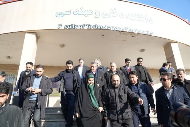 ۲۰۰ هزار نفر در آزمون ورود به حرفه مهندسان رقابت کردند