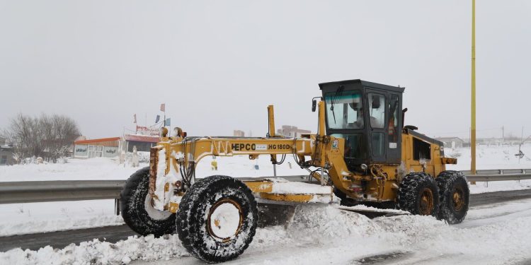 تمام راه‌های استان اردبیل باز است