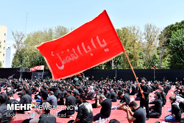 مکتب عاشورا بهترین سرمایه برای هدایت نسل جوان است